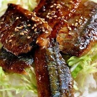 必殺三枚おろし！秋刀魚のゆずゴマ照り焼き